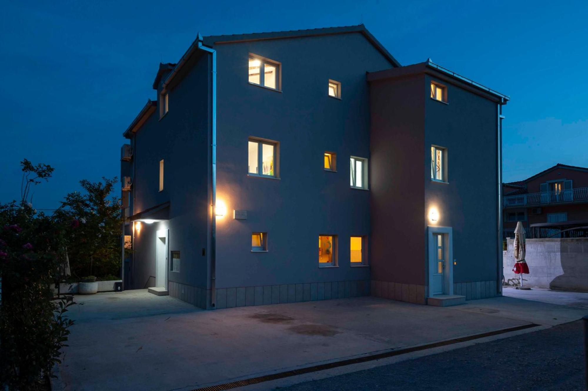 Kaštela Apartment Sunshine, Sunrise, Sunset מראה חיצוני תמונה