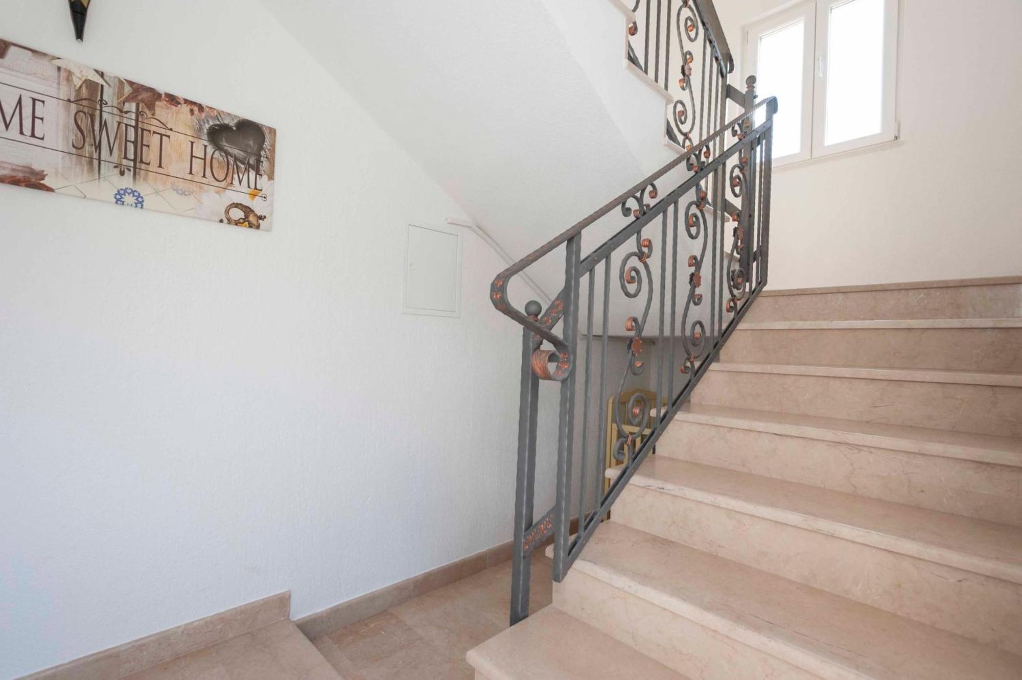 Kaštela Apartment Sunshine, Sunrise, Sunset מראה חיצוני תמונה