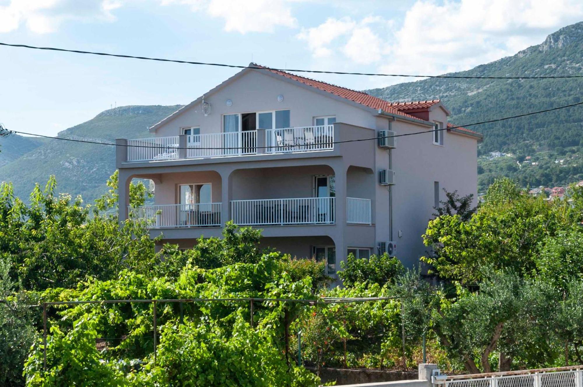 Kaštela Apartment Sunshine, Sunrise, Sunset מראה חיצוני תמונה