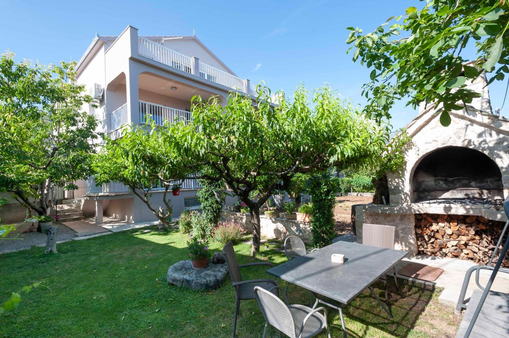Kaštela Apartment Sunshine, Sunrise, Sunset מראה חיצוני תמונה