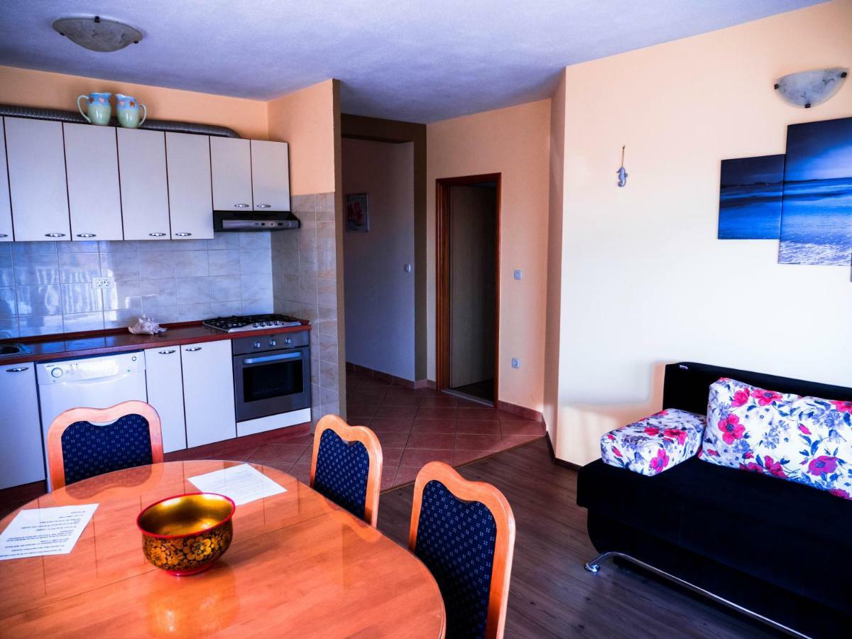 Kaštela Apartment Sunshine, Sunrise, Sunset מראה חיצוני תמונה